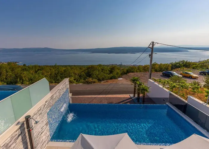 Βίλα Lorena Stylish Sea View - Four Bedroom With Private Pool
