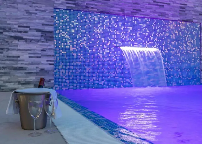 Lorena Stylish Sea View - Four Bedroom With Private Pool Crikvenica
